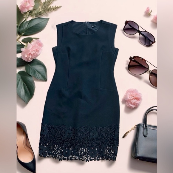 Ann Taylor Black Dress with Lace Hem, Size 6 - Perfect for Any Occasion - Picture 2 of 16